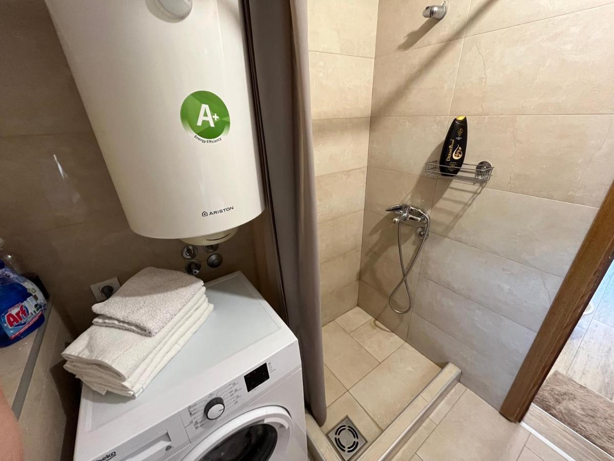 Apartment Helena Airport Podgorica Zewnętrze zdjęcie