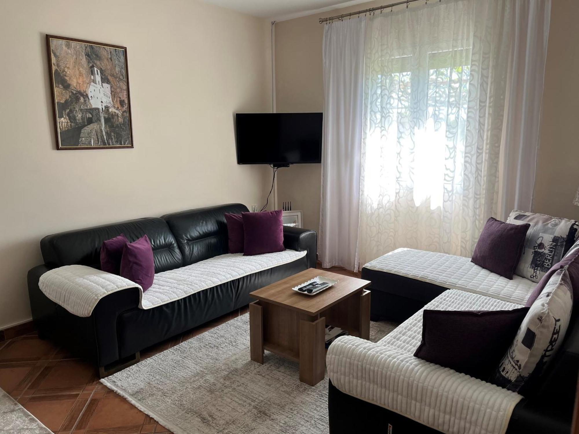 Apartment Helena Airport Podgorica Zewnętrze zdjęcie